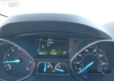 2017 Ford Escape Se z USA, uszkodzony, nr VIN 1FMCU9G9XHUB00178